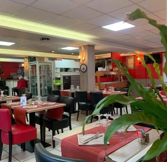 Hotelli Au Petit Bonheur
