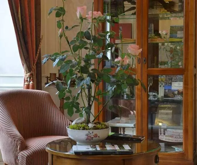 Hotel Castel Jeanson