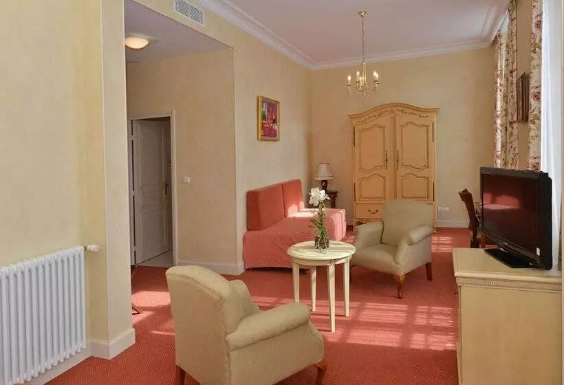 Hotel Castel Jeanson