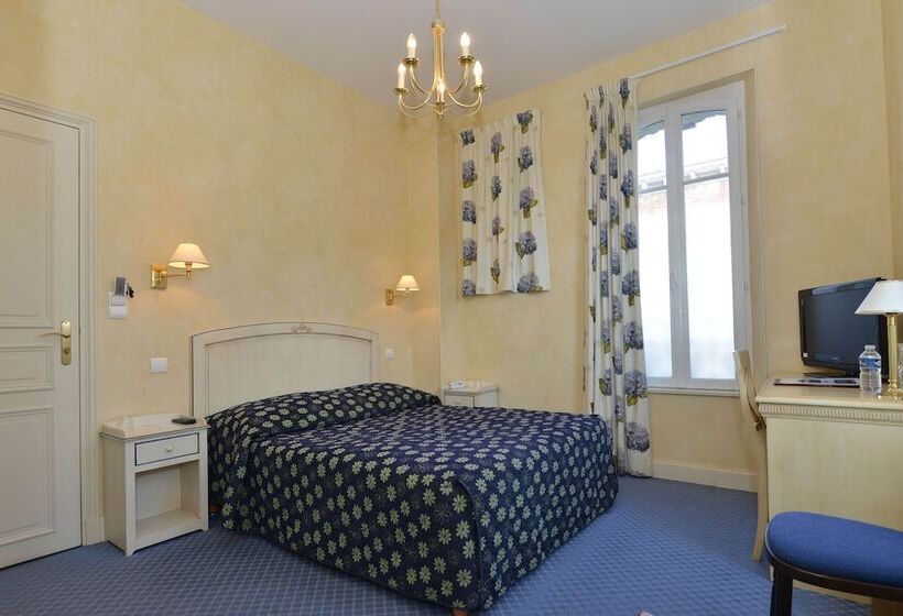 فندق Castel Jeanson