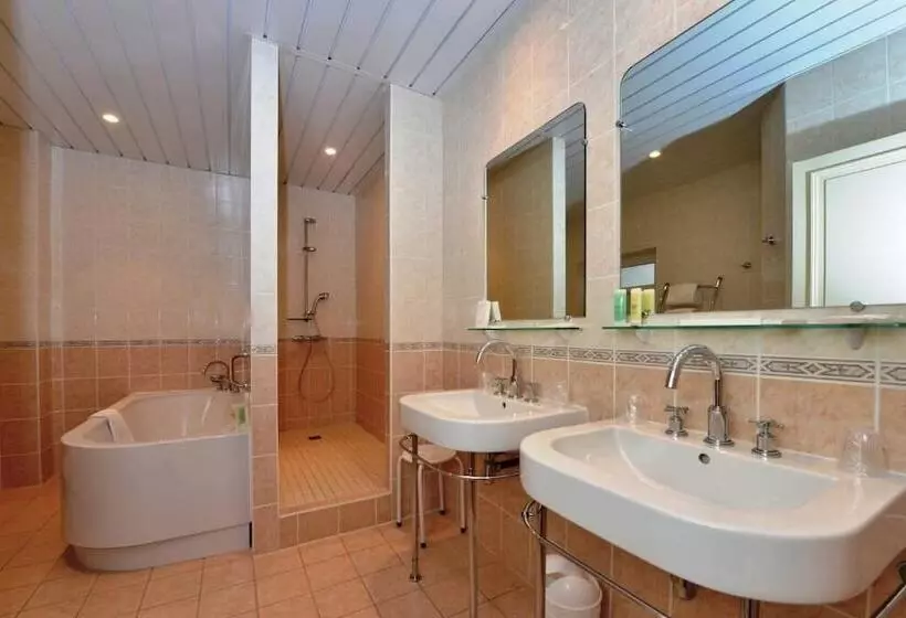 Hotel Castel Jeanson