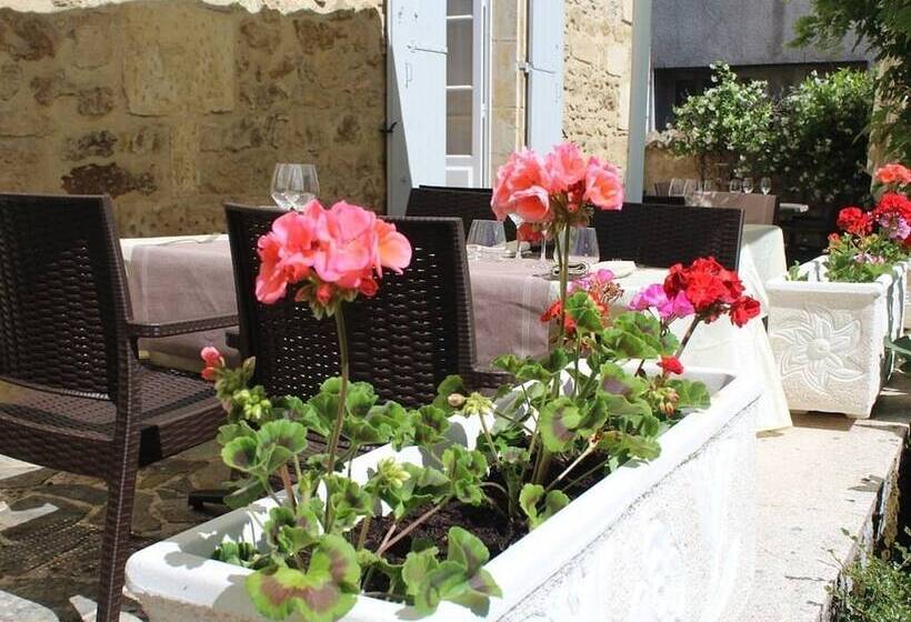 בית מלון כפרי Hôtel De France Et De Russie