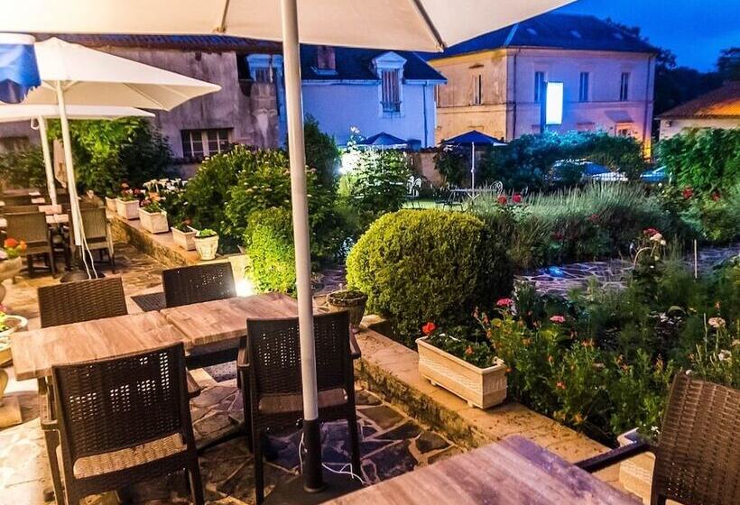 בית מלון כפרי Hôtel De France Et De Russie