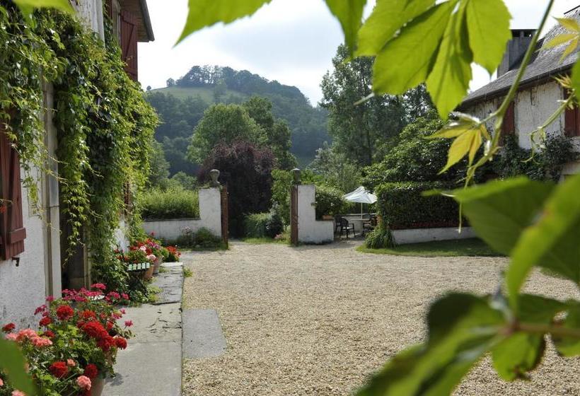 בית מלון כפרי Les Bains De Secours