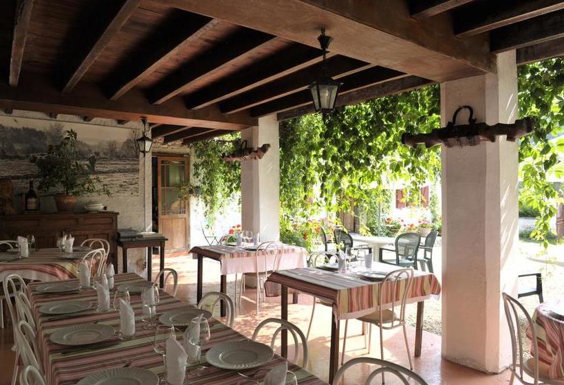 בית מלון כפרי Les Bains De Secours