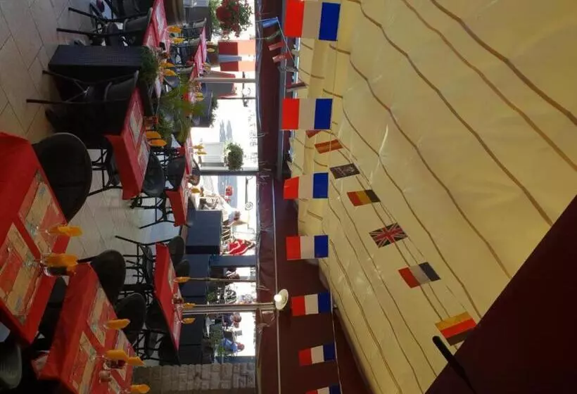Hotelli Hôtel Restaurant Le Blueberry