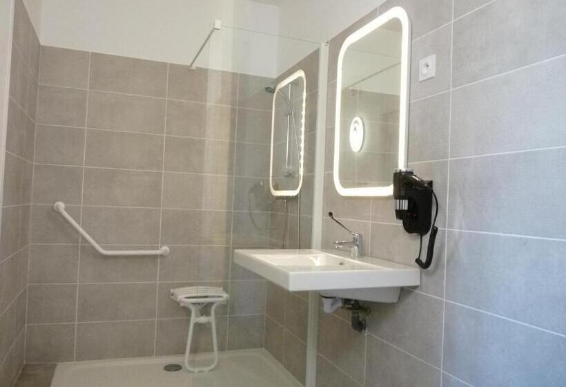 ホテル L Horloge Gourmande