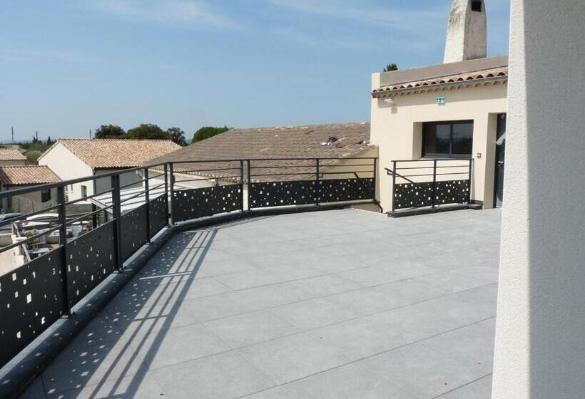 ホテル L Horloge Gourmande