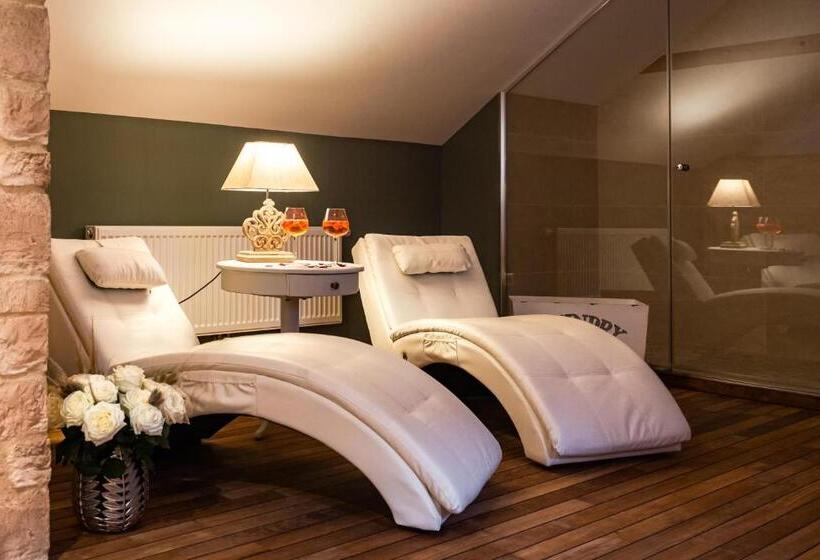 בית מלון כפרי La Couronne à Wissembourg