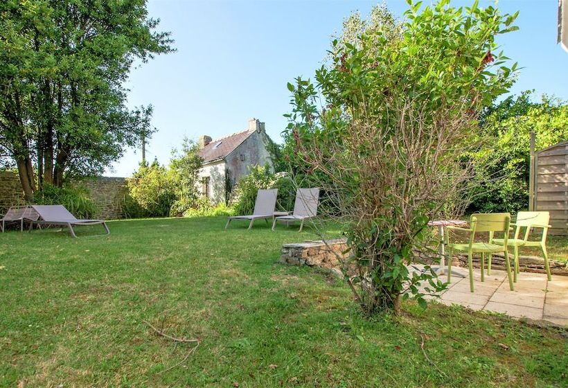 בית מלון כפרי Le Clos Fleuri