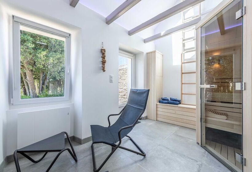 בית מלון כפרי Le Clos Fleuri