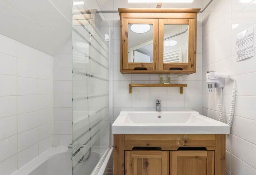 בית מלון כפרי Le Clos Fleuri