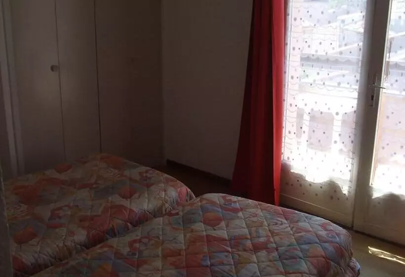 هتل Restaurant Logis De La Rose