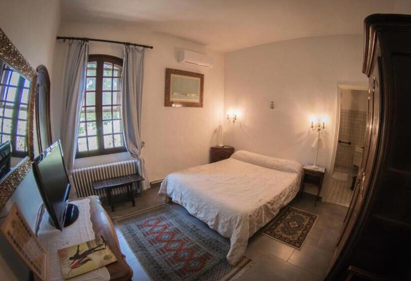 هتل Lou Mas Dou Juge