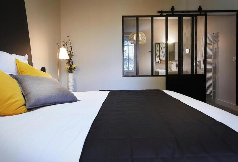 فندق Pont Du Chalon Hôtel And Restaurant