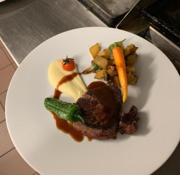 ホテル Restaurant Txistulari