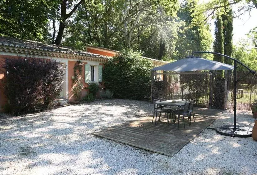 Le Pavillon Vert   B&b