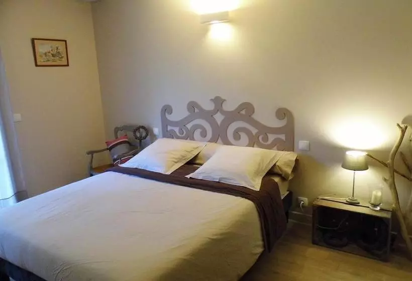 ベッドアンドブレックファースト Chambre D Hôtes Le Habre