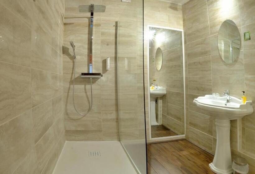 住宿加早餐  Logis Hôtel & Restaurant Chateau De La Marjolaine