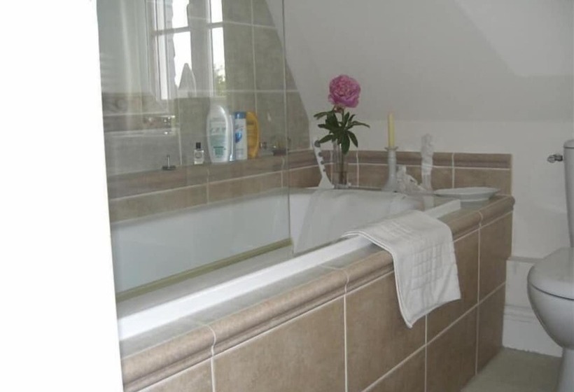 مبيت وإفطار L Oisette