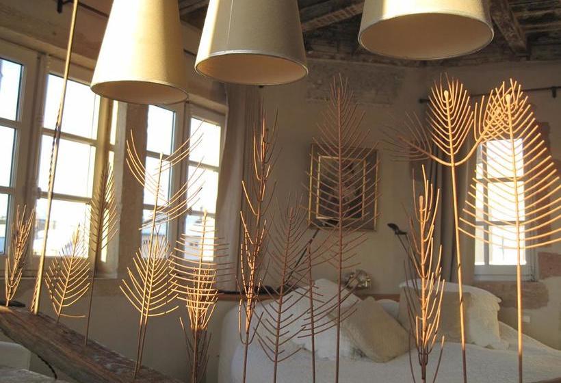 Bed and Breakfast Maison D Hôtes La Tour Du Trésorier