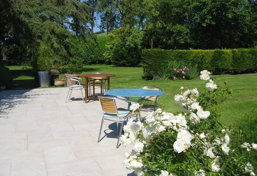 Aamiaismajoitus (B&B) Manoir De Graincourt
