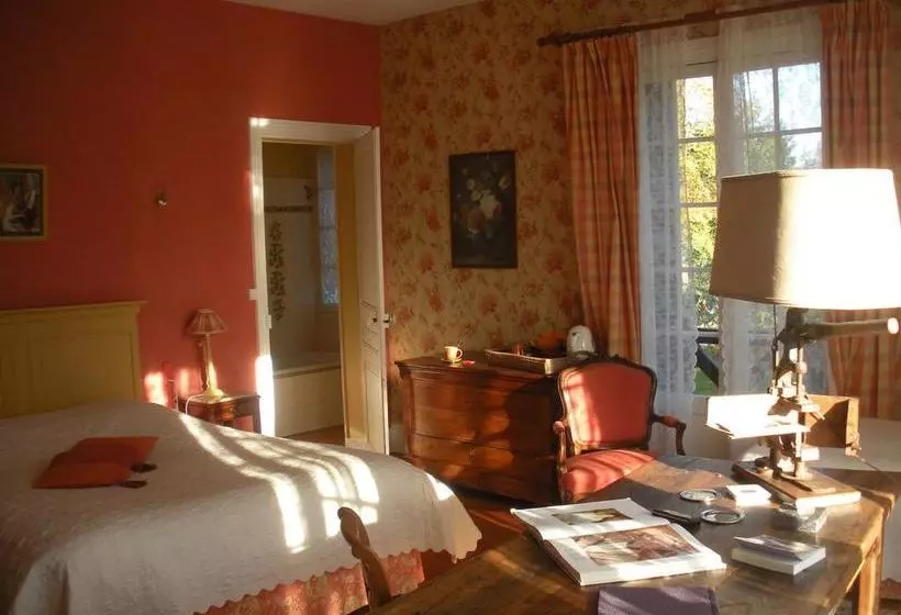 Aamiaismajoitus (B&B) Manoir De Graincourt