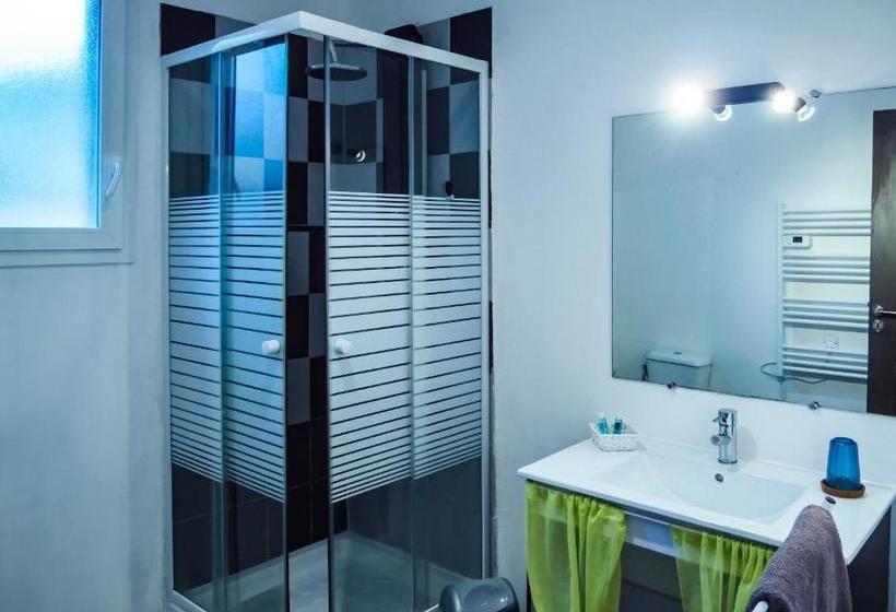 تختخواب و صبحانه Hôtel U Passa Tempu