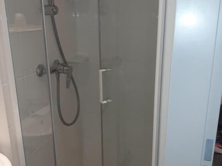 Fasthotel Albertville