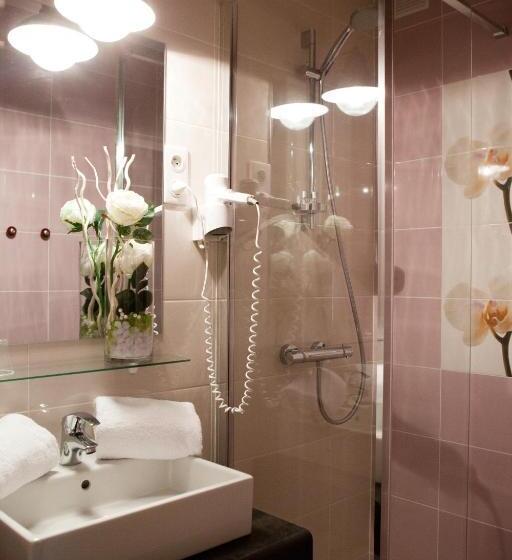 בית מלון כפרי Abat Jour