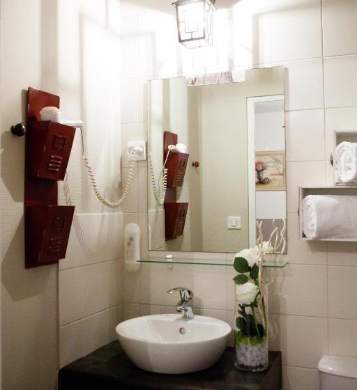 בית מלון כפרי Abat Jour