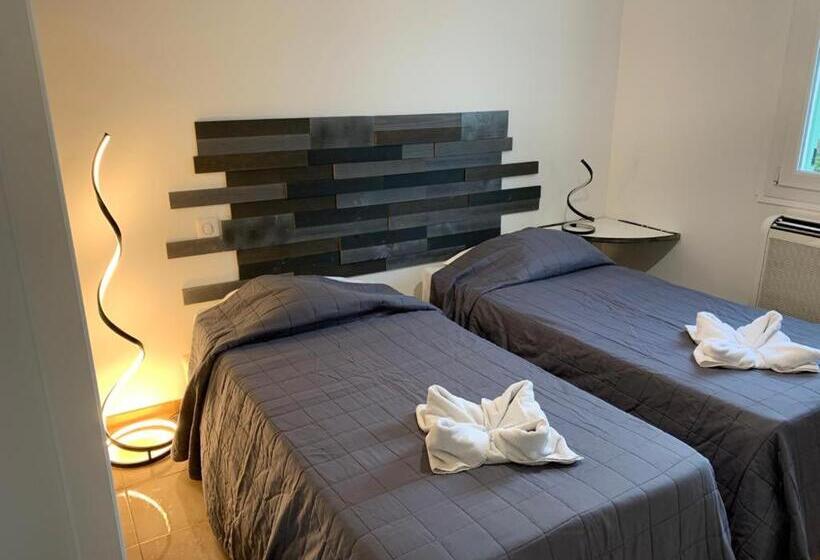 호텔 Auberge Des Toques