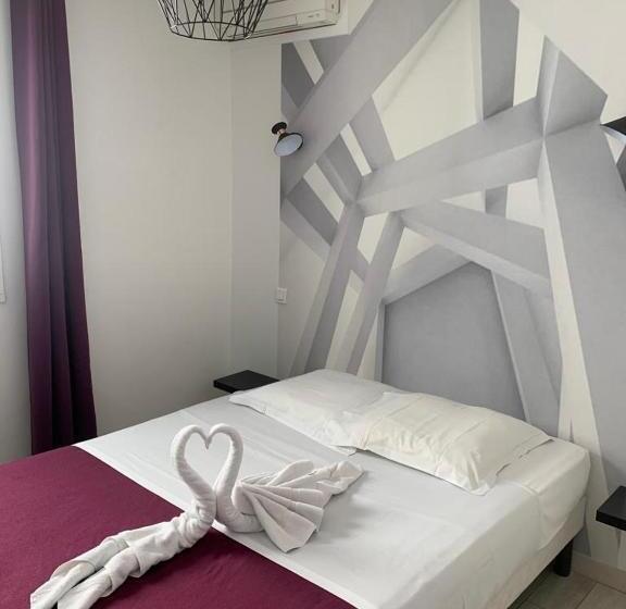 호텔 Auberge Des Toques