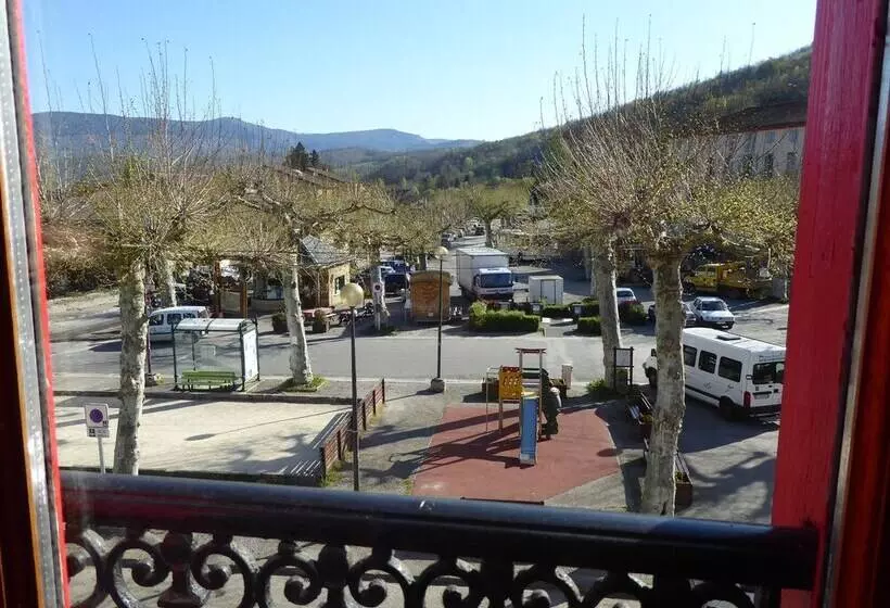 ホテル Auberge Du Haut Salat