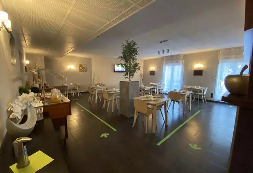 Hotelli Bagatelle