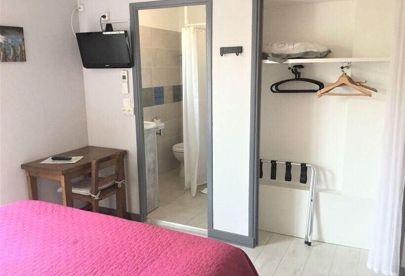 فندق De La Plage