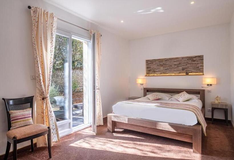 ホテル Domaine De L Echassier, The Originals Relais