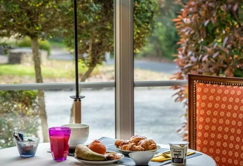ホテル Domaine De L Echassier, The Originals Relais