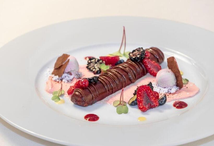 ホテル Domaine De L Echassier, The Originals Relais