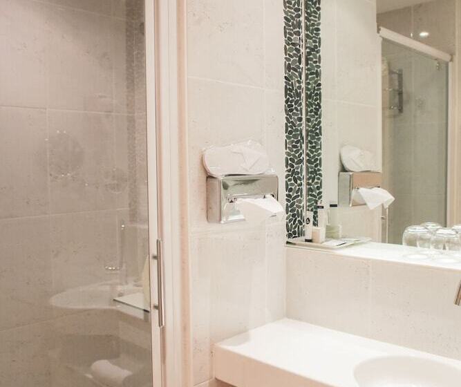 ホテル Domaine De L Echassier, The Originals Relais