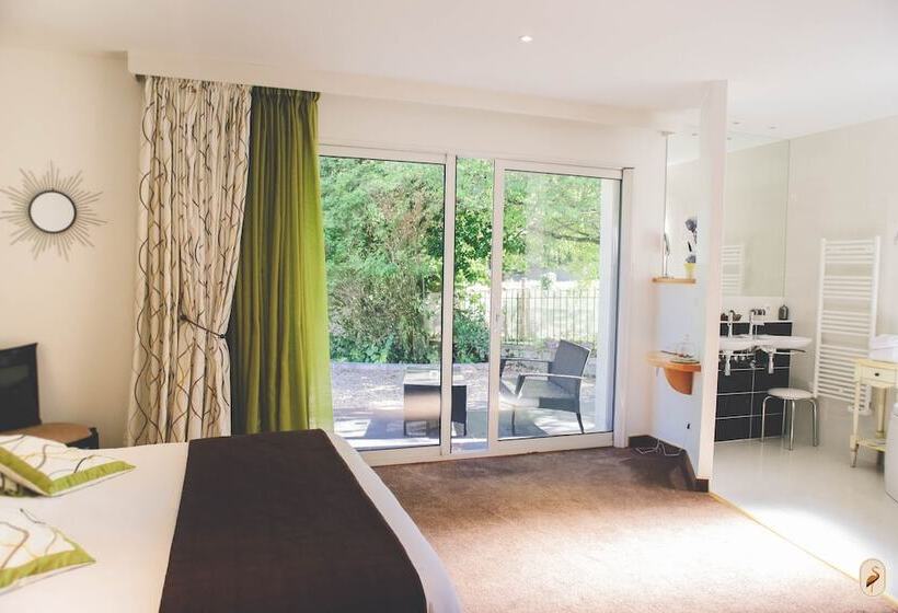 ホテル Domaine De L Echassier, The Originals Relais