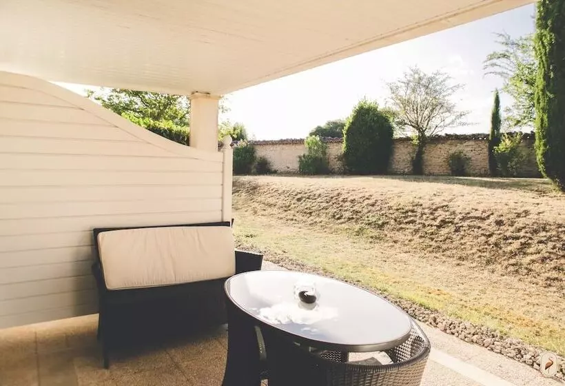 ホテル Domaine De L Echassier, The Originals Relais