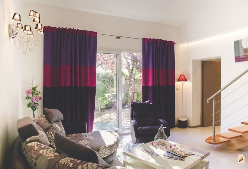 ホテル Domaine De L Echassier, The Originals Relais