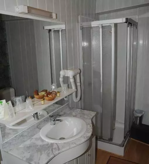 Hotelli Hostellerie Du Beffroy