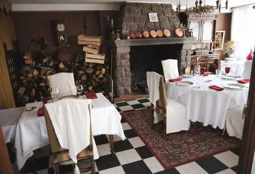 Hotelli Hostellerie Du Beffroy