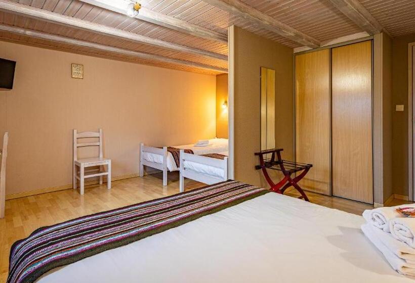 هتل Hôtel   Restaurant Le Couchetat