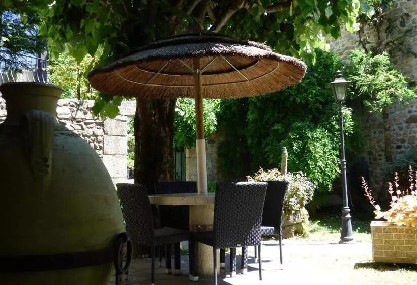ホテル Hôtel Du Lion D'or