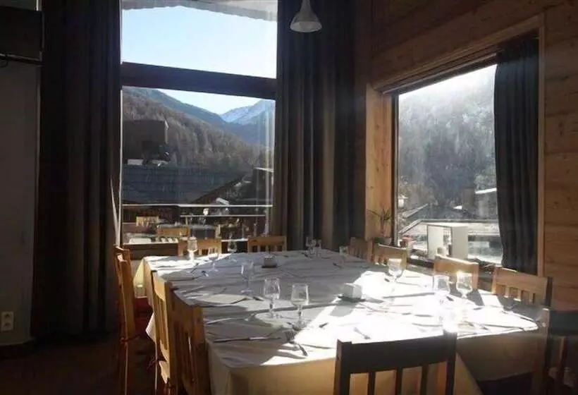 Hotelli Hôtel L Escale Blanche