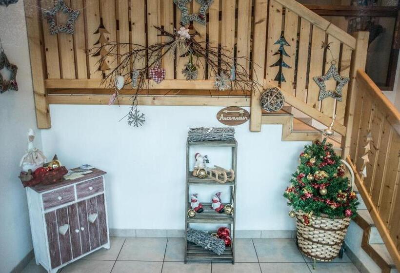 酒店 Hôtel Le Vétiné