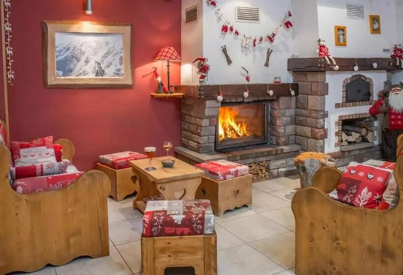 Hotelli Hôtel Le Vétiné